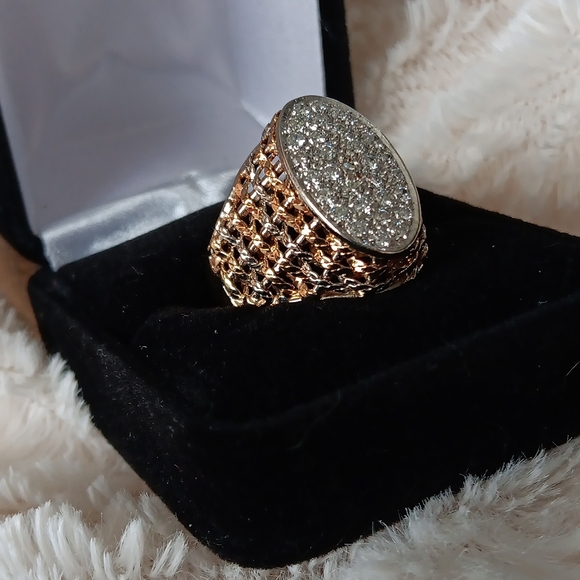 🔺️SOLD!🔺️  14k Diamond Statement Ring - Picture 2 of 12